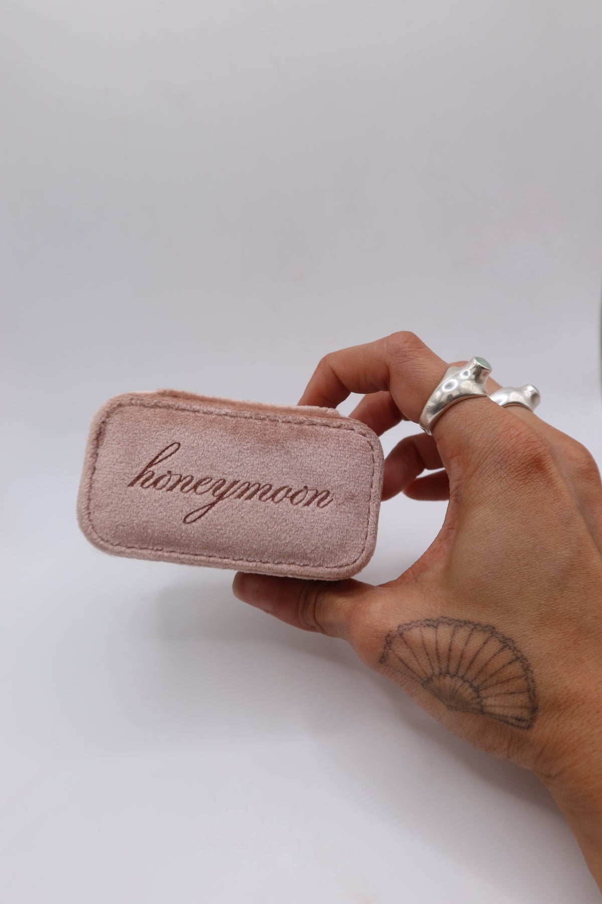 Honeymoon Velvet Ring Box