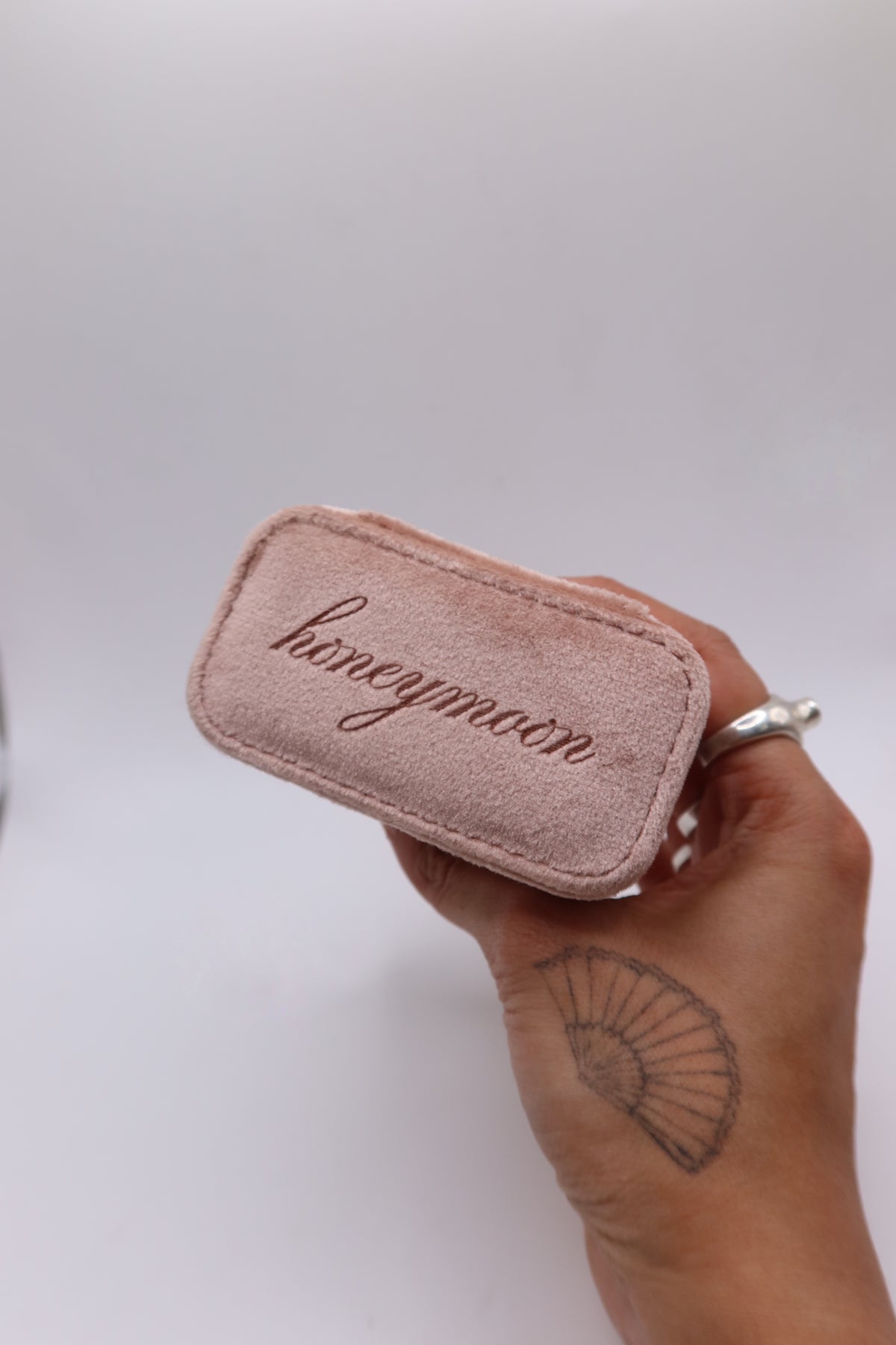 Honeymoon Velvet Ring Box